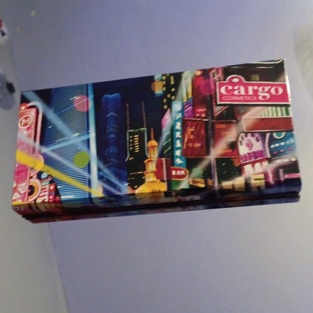Shanghai Nights eye palette